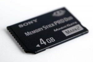 SONY Memory Stick Pro DUO 4 GB за ПСП / PSP